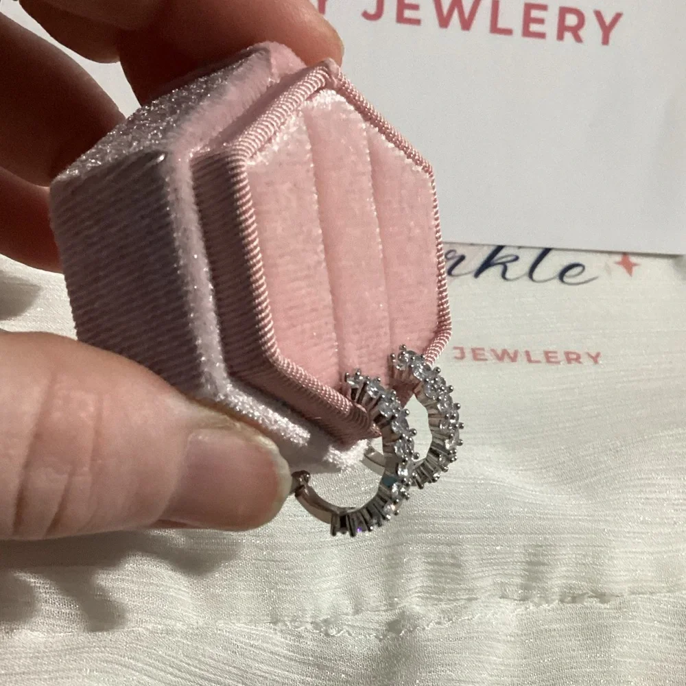 🌸Gorgeous Cz Diamond Cluster C Hoop half hoop earring hoops.